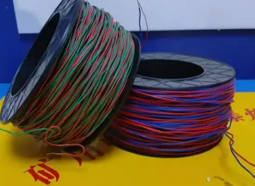 龙亭放炮线的主要材质有哪些？不同材质的适用场景有何区别？